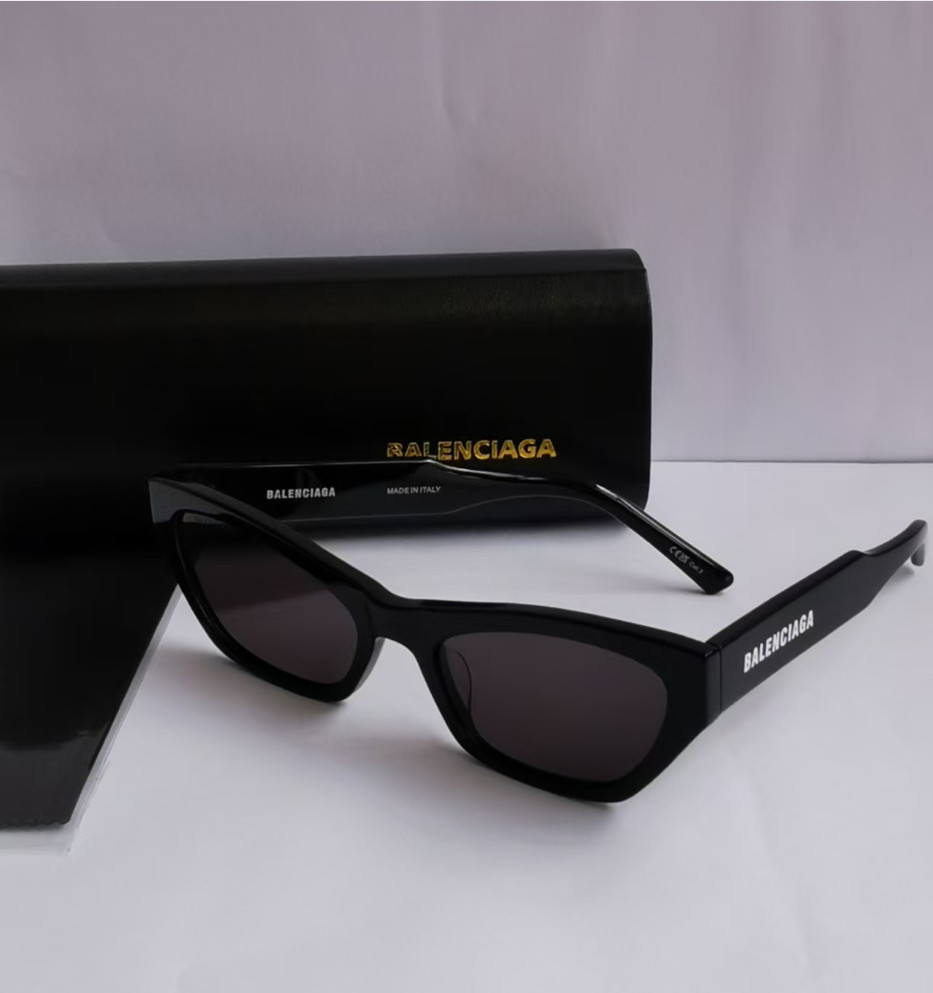 Authentic Balenciaga Sunglasses BB0447S 001 Havana Smart Men’s Black 56mm