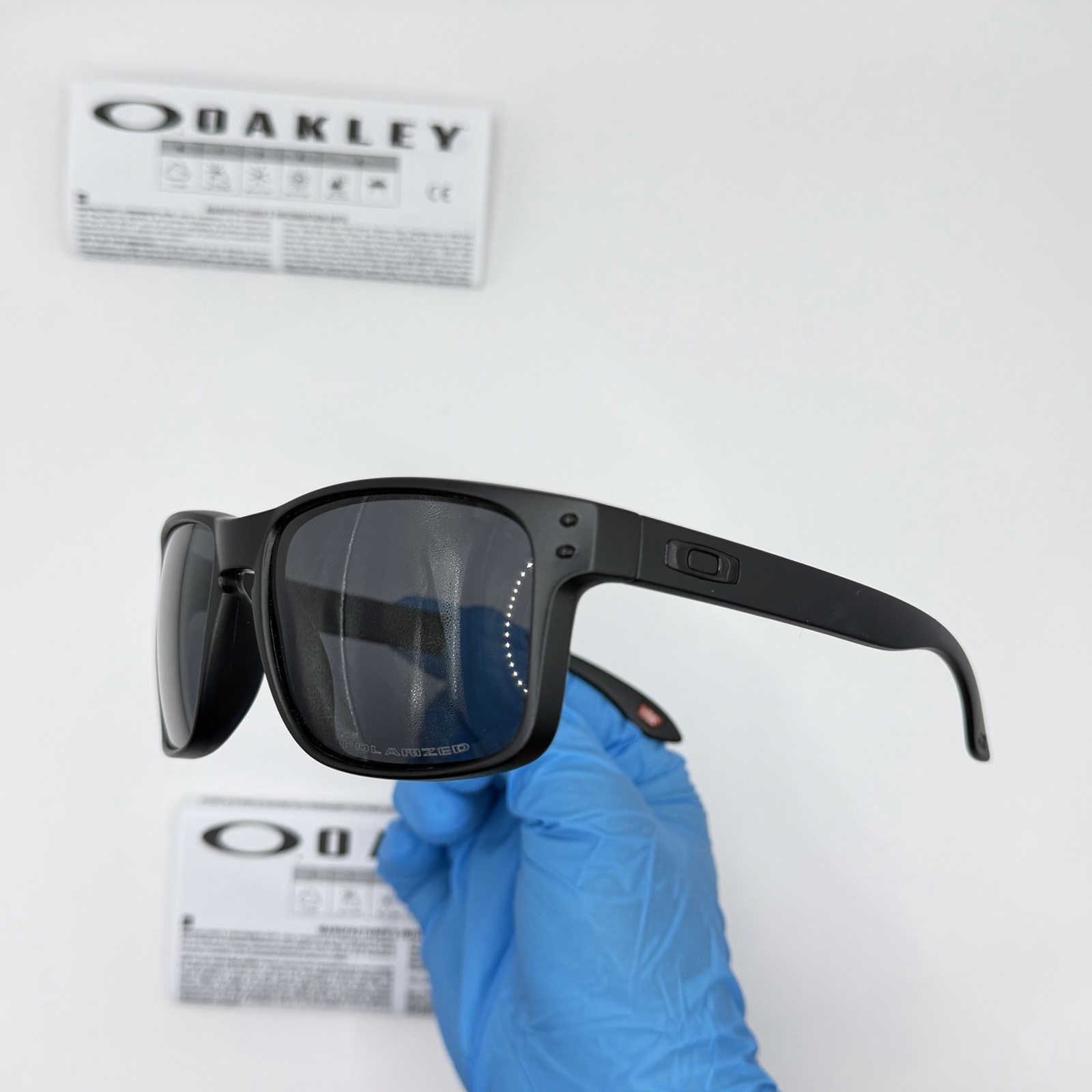 OAKLEY Standard Issue Holbrook™ 57/18 matte black accent sunglasses