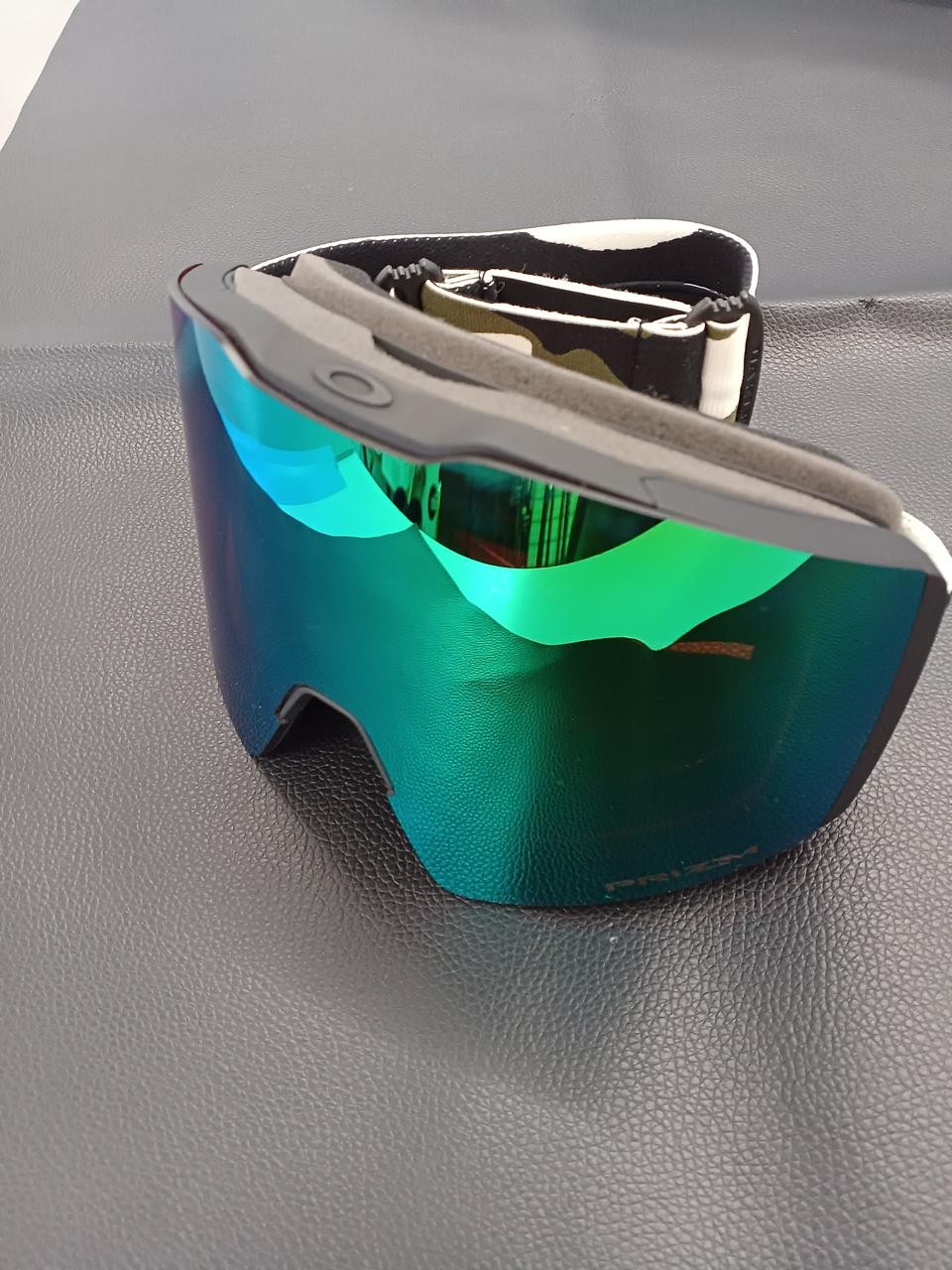 OAKLEY FALL LINE OO7099-12 Snow goggles from Japan