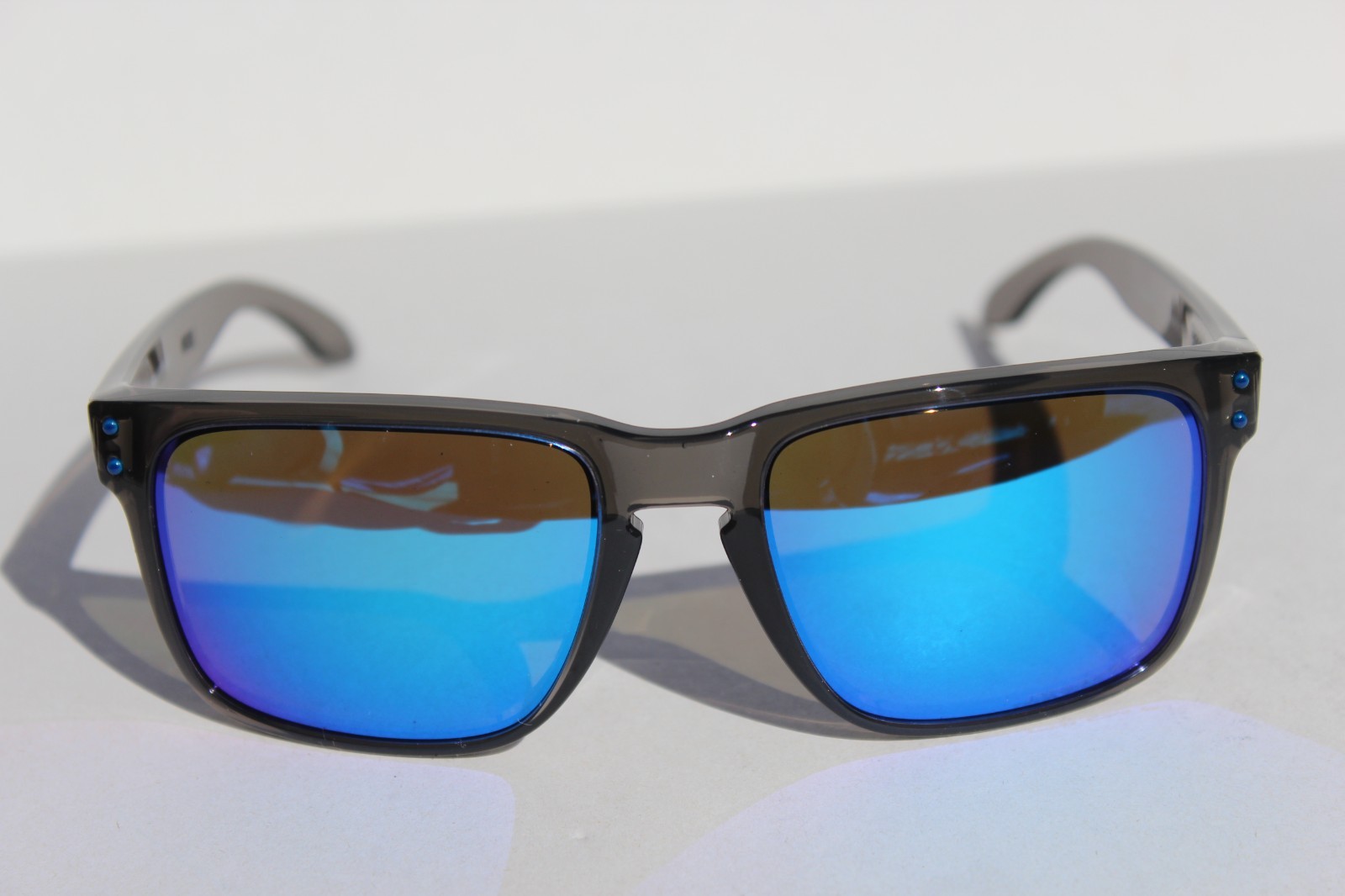 OAKLEY Holbrook XL POLARIZED Sunglasses Grey Smoke/Prizm Sapphire OO9417-09 NEW