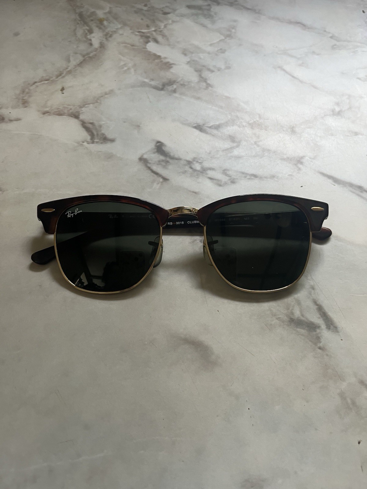 Ray-Ban RB3016 Clubmaster Tortoise/Brown Green Tinted Glass Lenses 51-21 145