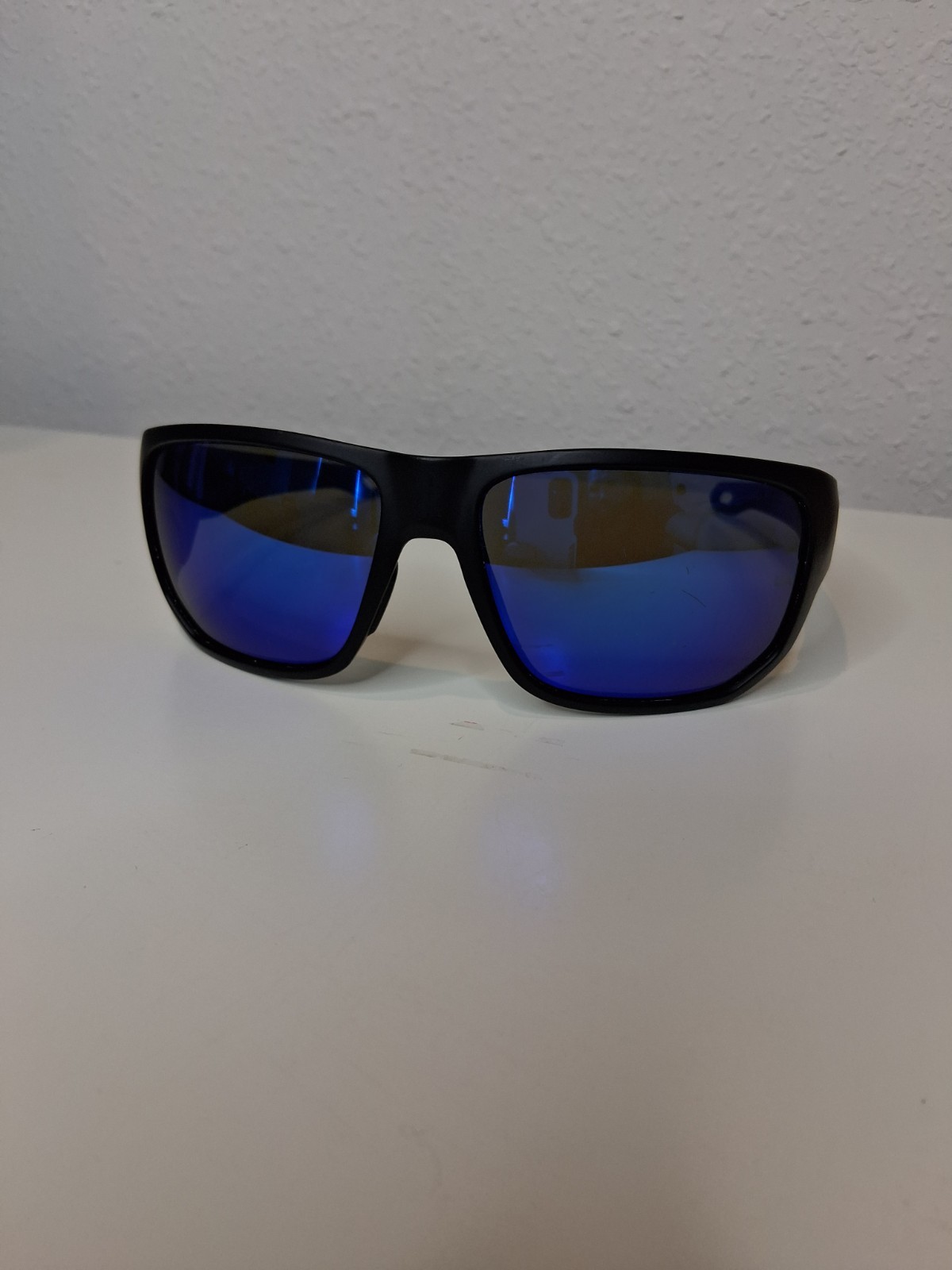 Under Armour UA Attack 2 Sunglasses Full Rim Plastic Wrap Lightweight 63-16-130