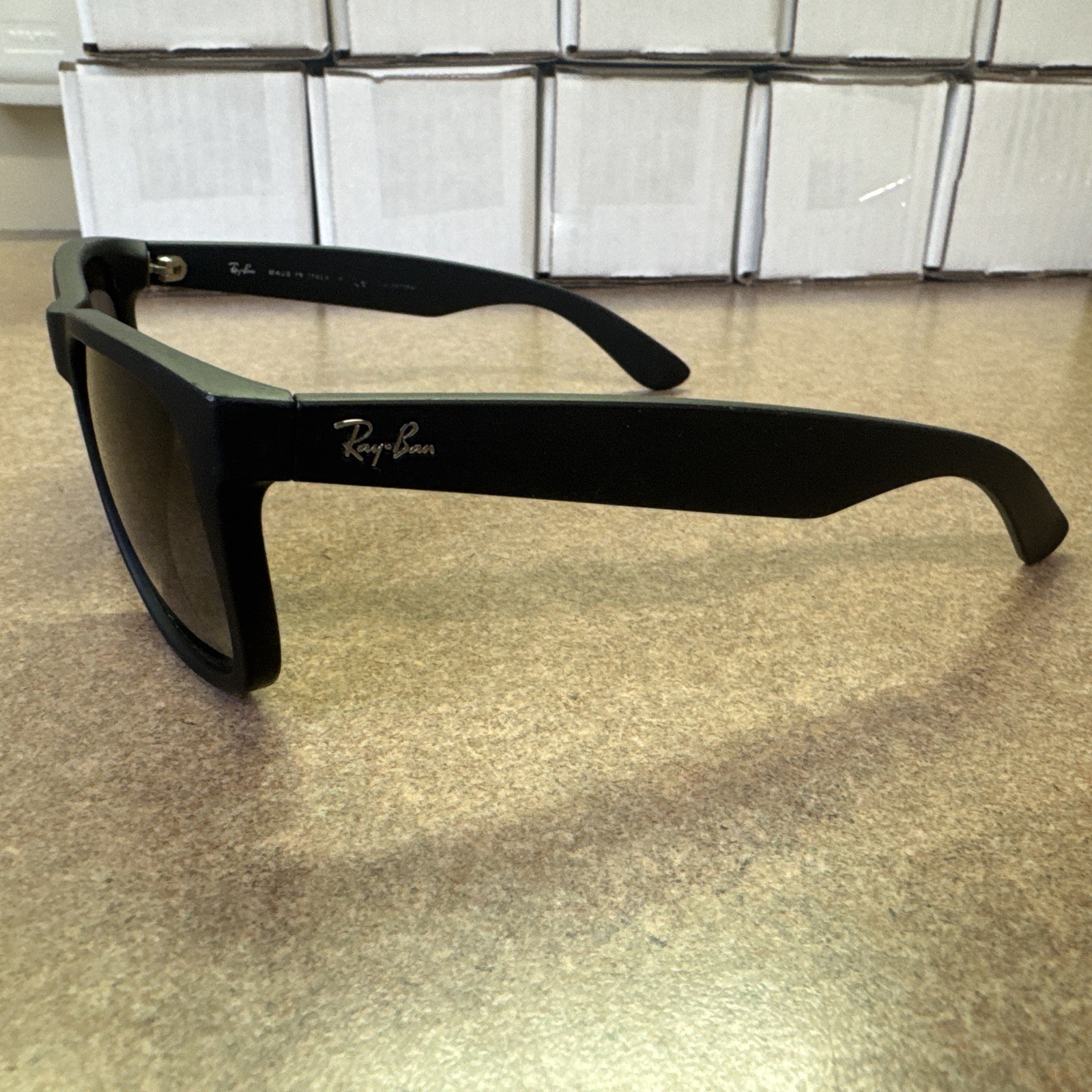 Ray-Ban RB4165 622/T3 54-16 Justin Gray Polarized Sunglasses – Matte Black #J43