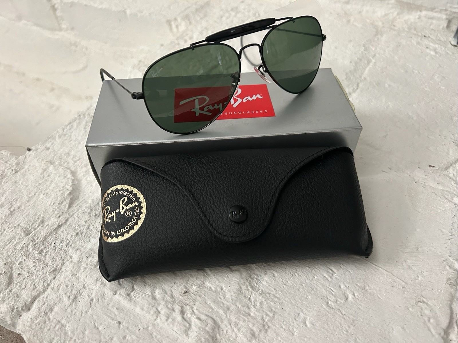 Ray-Ban Outdoorsman RB3030 L9500 Vintage Black Frame with G-15 Green Lens 58MM