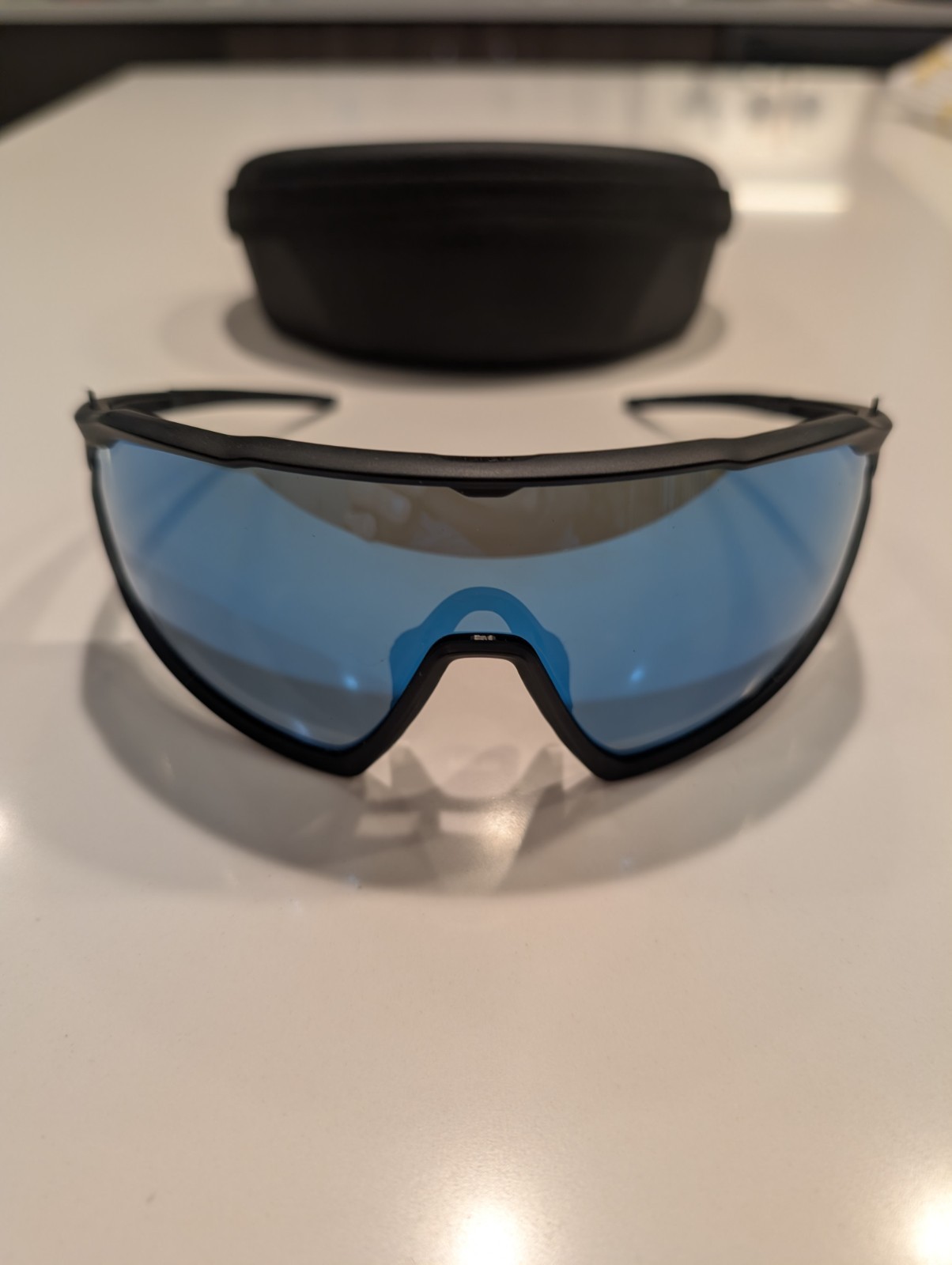 Roka CP-1x Sunglasses – Matte Black Frame – Dark Glacier Mirror Lens