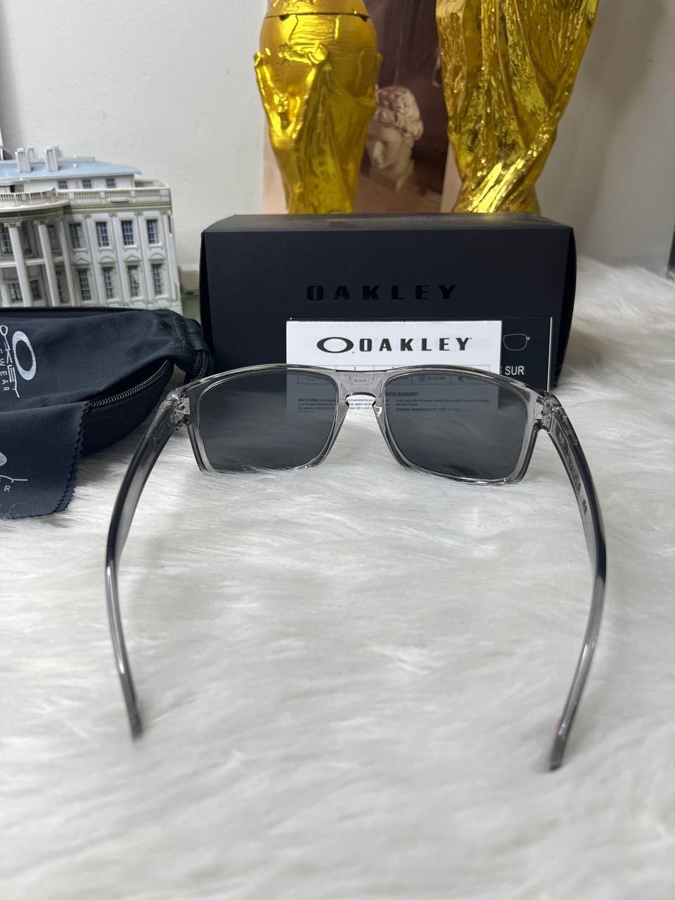 Oakley Holbrook Sunglasses Clear Grey Smoke Frame Polarized Black Lens Sport New