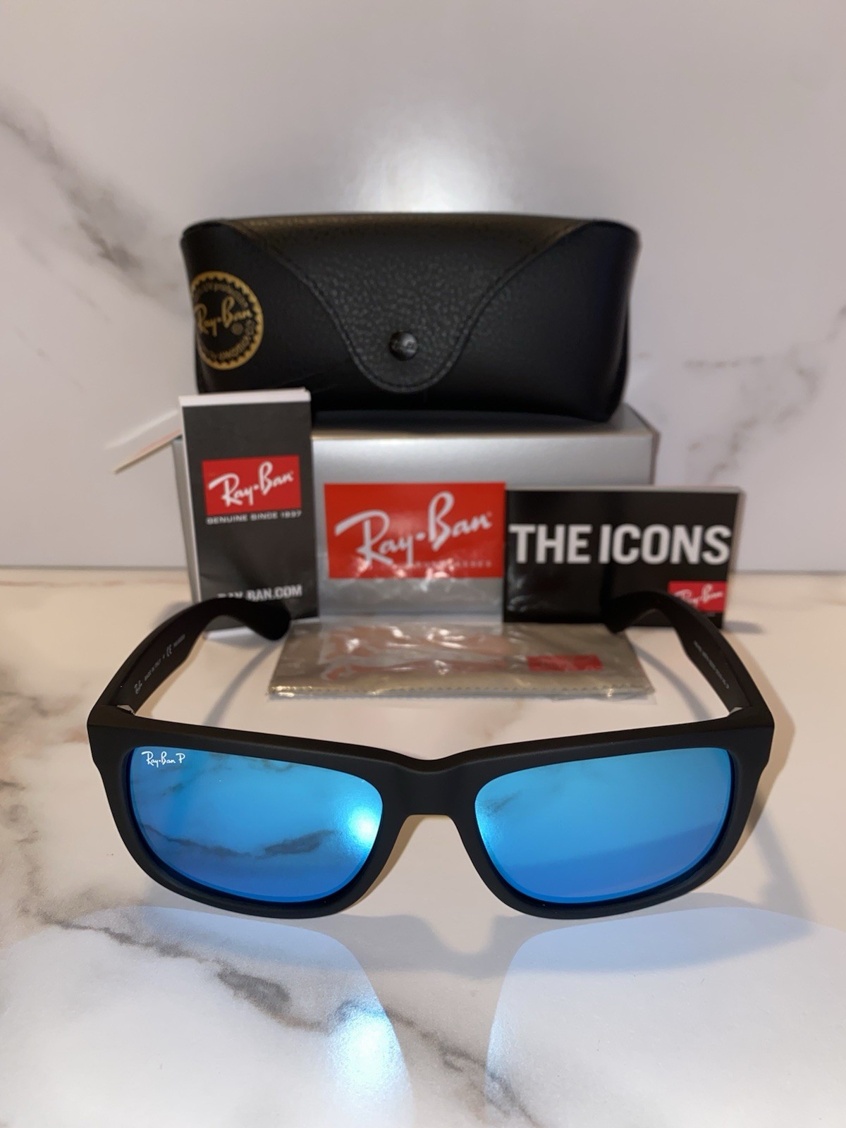 Ray-Ban Justin RB4165 622/55 Rubber Black Blue Mirror Polarized Sunglasses 54 mm