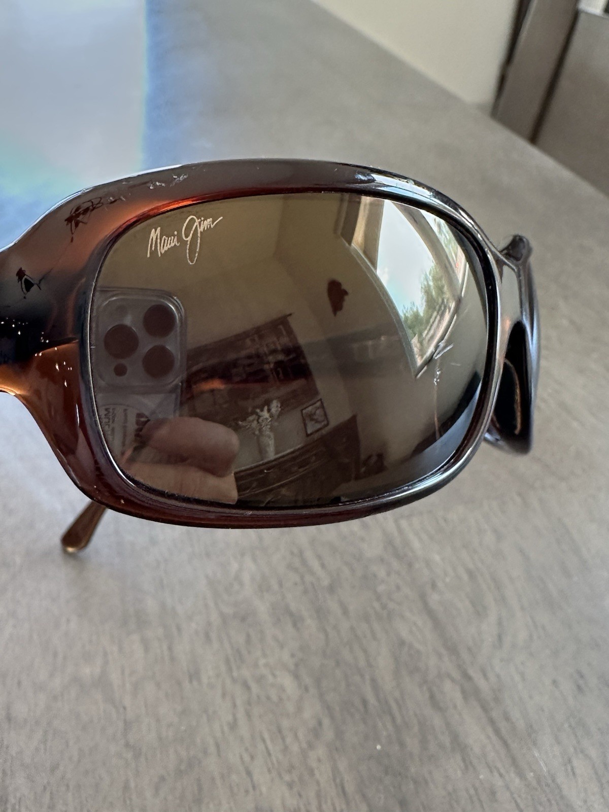 Maui Jim Lagoon MJ 189-26 Gloss Brown Sunglasses