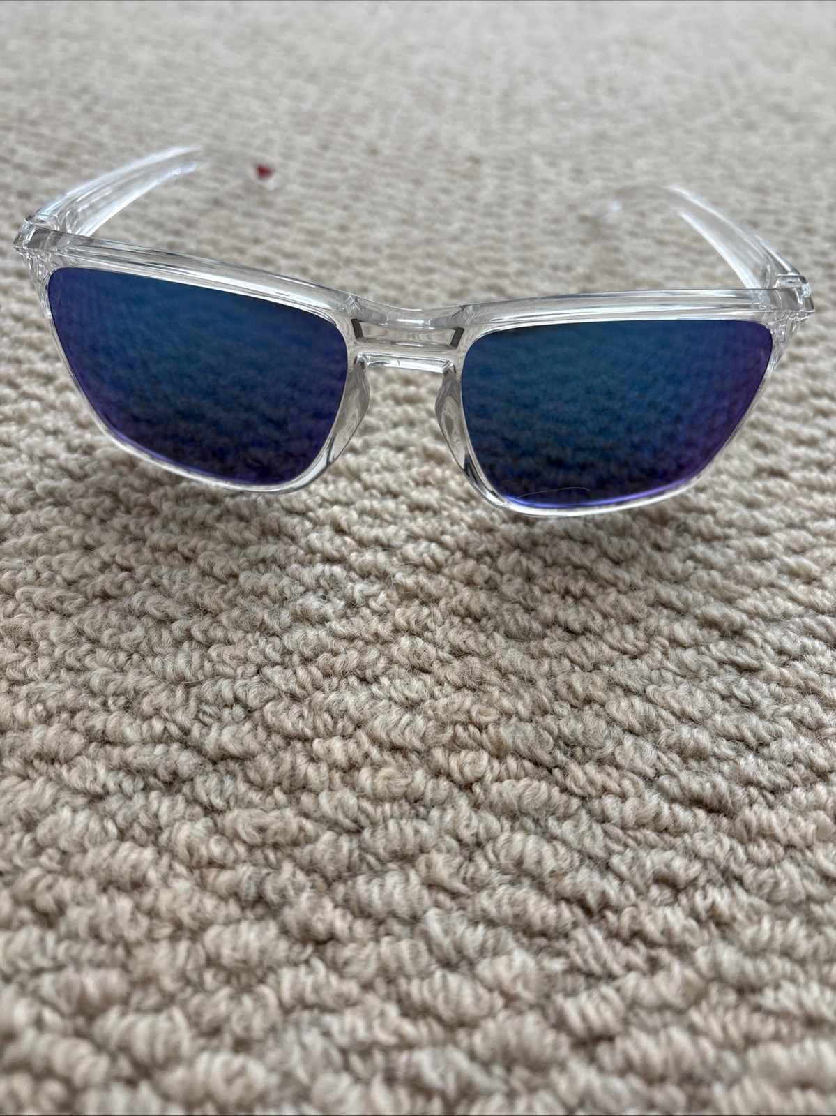 Authentic Never Worn Oakley Holbrook XL Polarized Polished Clear/Prizm Sapphire