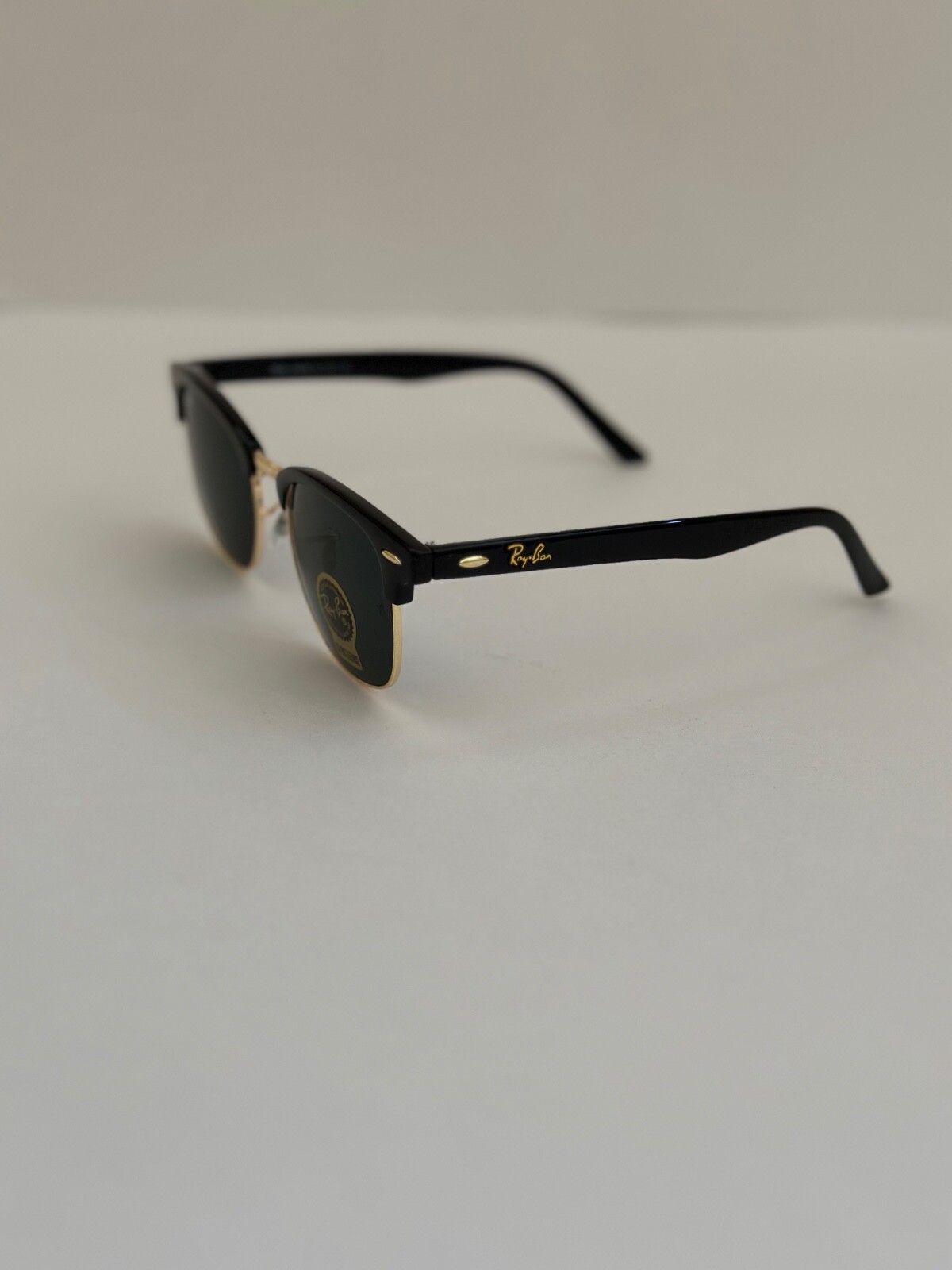 Ray-Ban Clubmaster Men’s Sunglasses (Black & Gold)