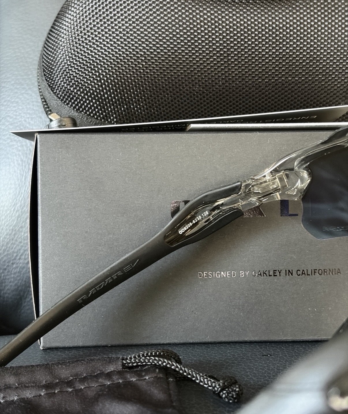 NEW Oakley 009208 Radar Ev Path Men’s Sunglasses – Prizm