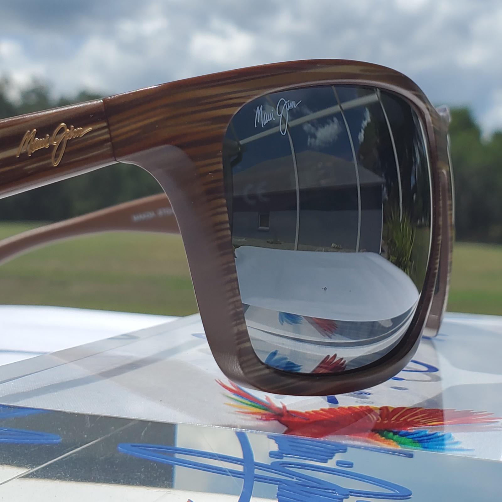 **NEW WRAPS** Maui Jim “MAKOA” 804-25W Matte Brown Woodgrain Frames/Grey Lenses!