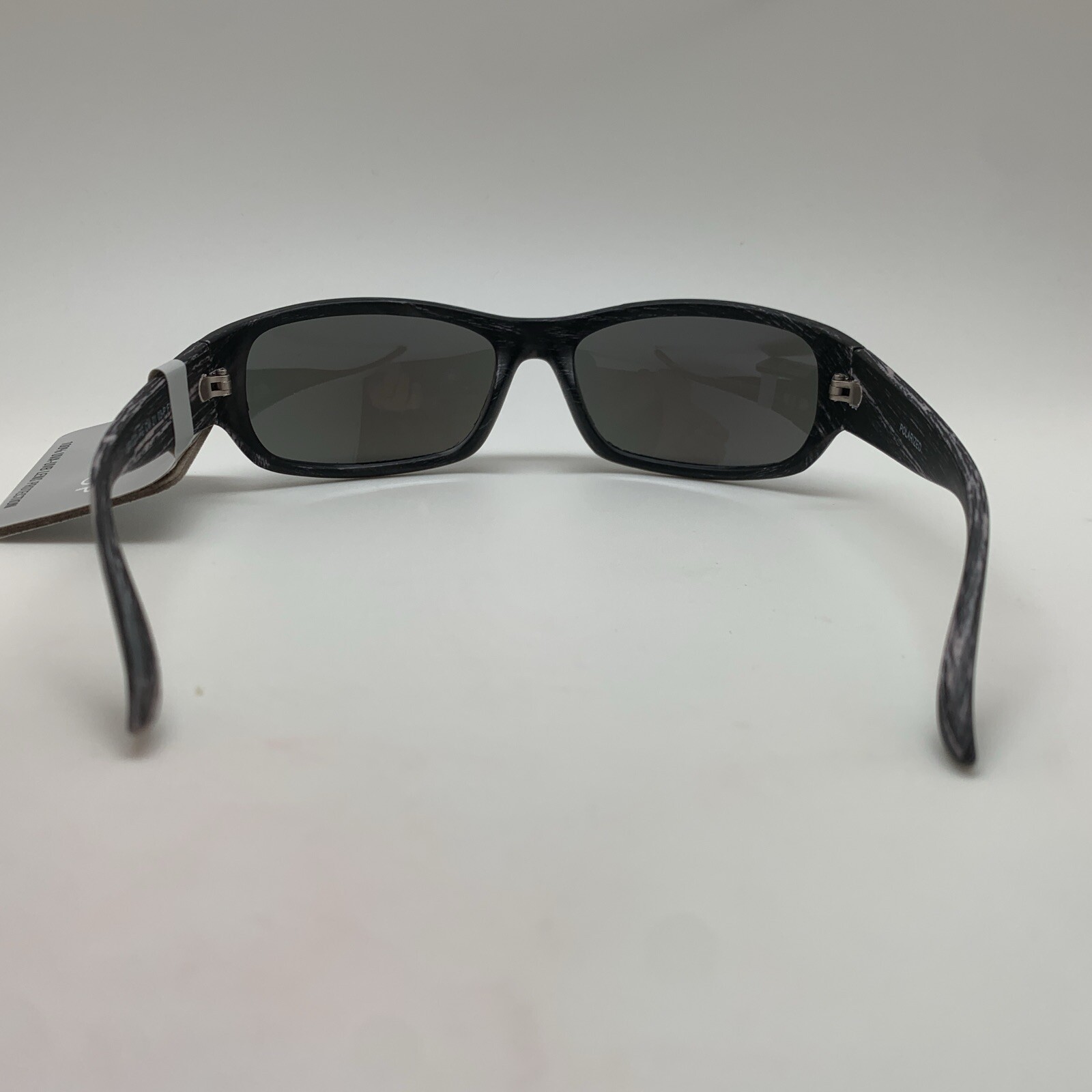 T45.3 WEST LOOP Sunglasses FG CM 21 03-P Gray Wood Grain Design POLARIZED Wrap