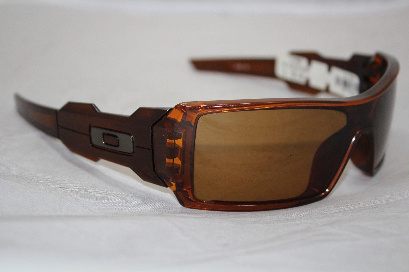 Oakley Oil Rig Sunglasses 12-954 Polished Rootbeer/Dark Bronze 100% UV Polarized