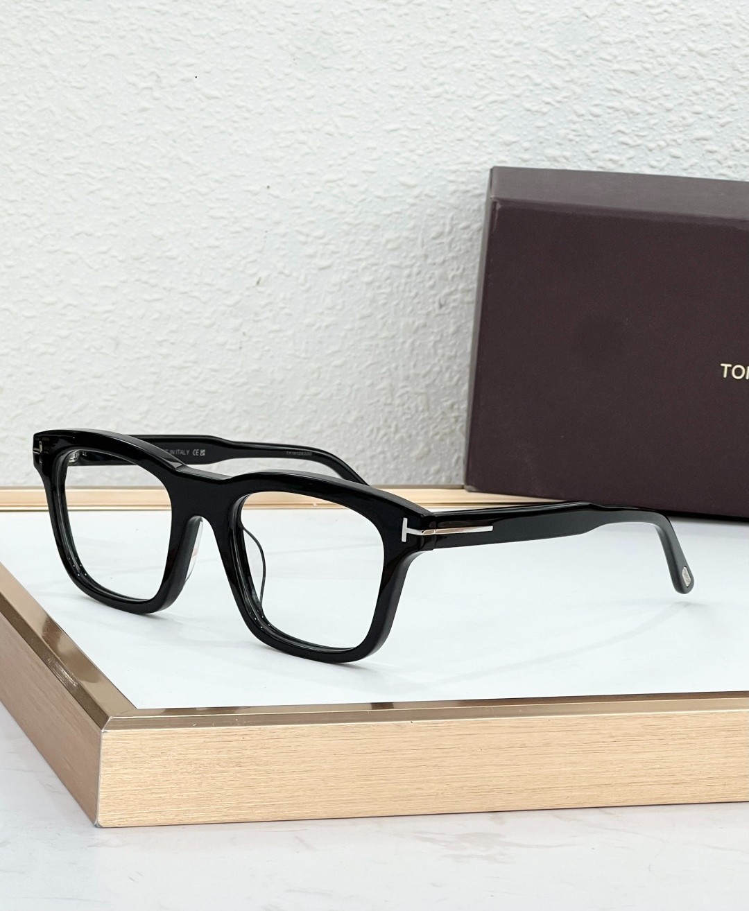 TOM FORD Style Unisex Sunglasses – MODEL：TF6122-B – SIZE: 51口21-145