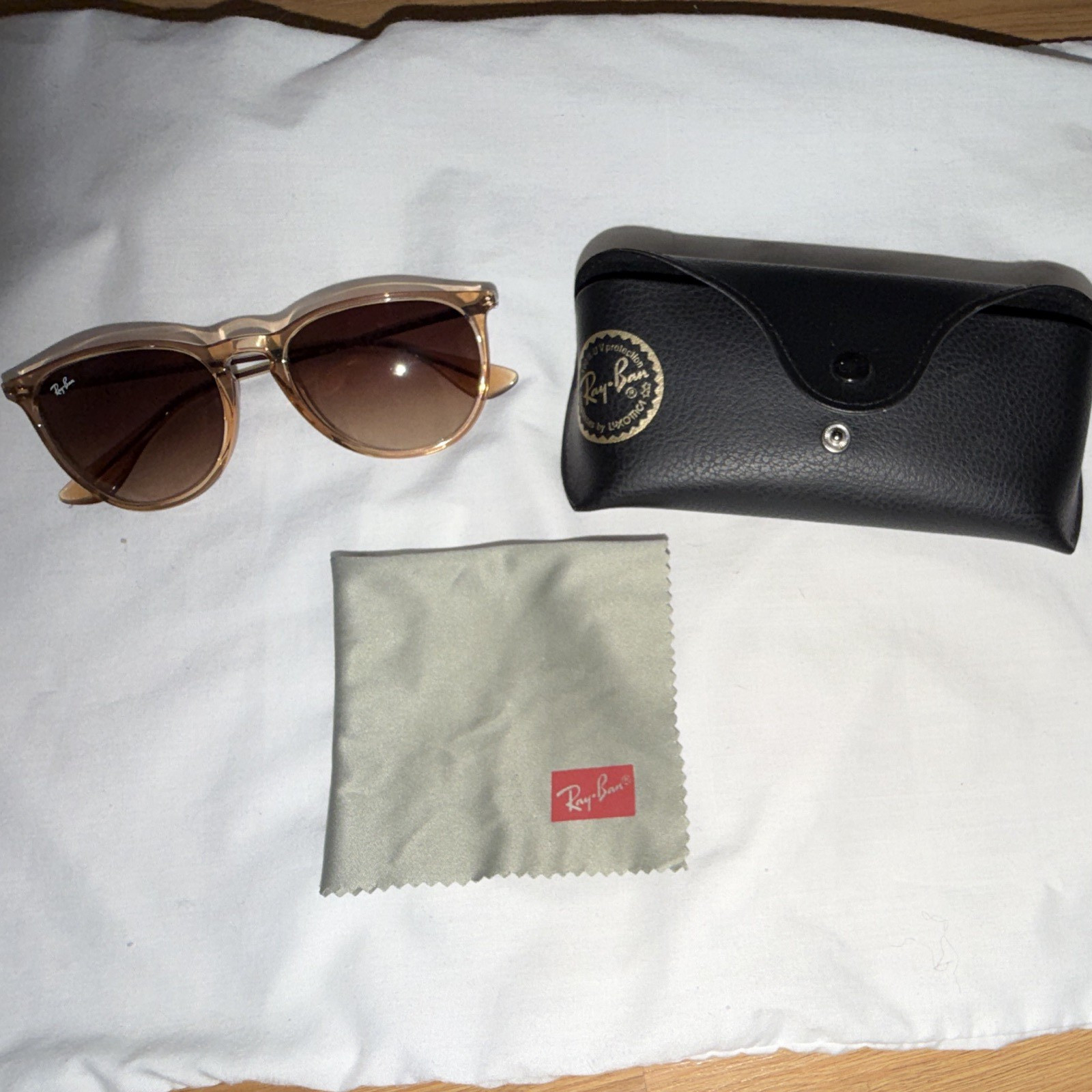 Ray-Ban Erika RB4171 Round Sunglasses Brown Frame Brown Gradient 54-18 145