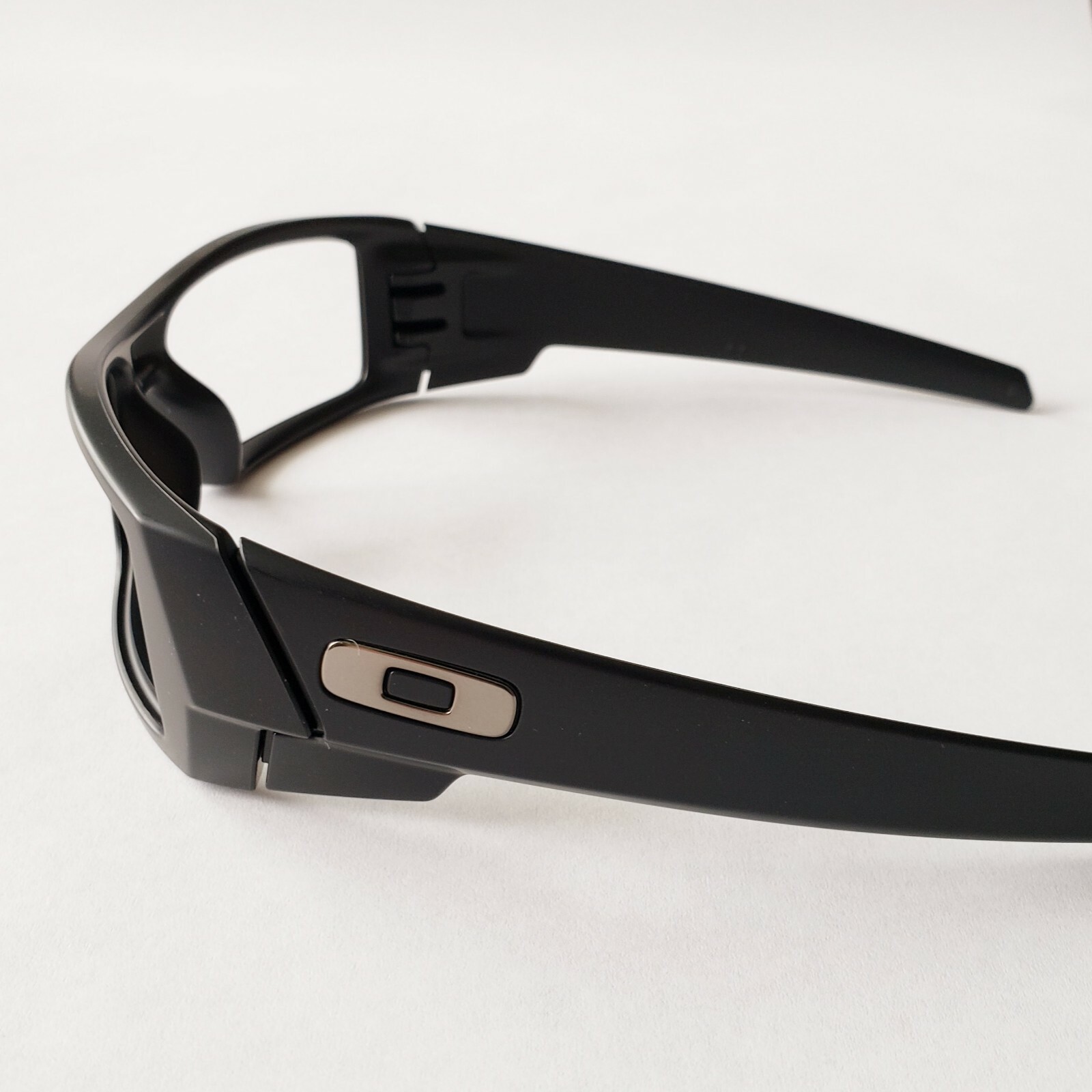 Oakley Gascan Matte Black Gunmetal Icons Replacement Frame Only Authentic OO9014
