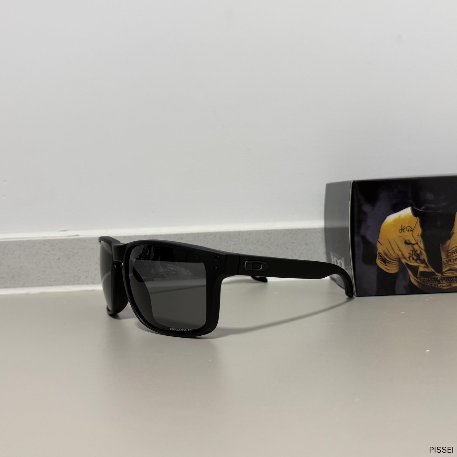 Oakley HOLBROOK Black Frame PRIZM XXL OO9487 Black Lens Stylish SunglassesIN BOX