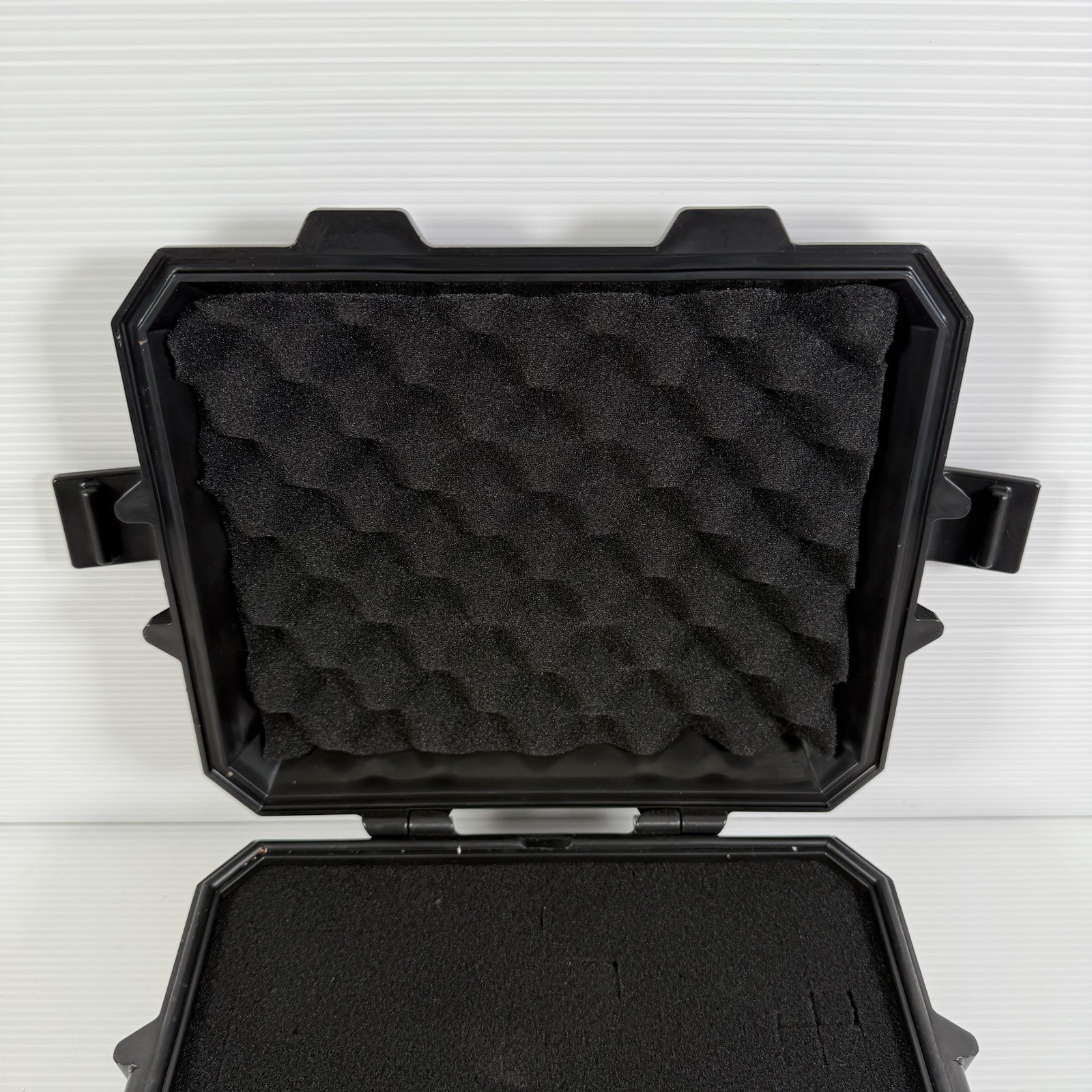 Oakley Strongbox Case Box Sunglasses Hard Case Container SI Standard Issue Black