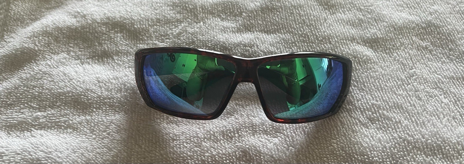 Costa Replica 580P Tortoise Brown Wrap Sunglasses Green Mirrored Plastic Lenses