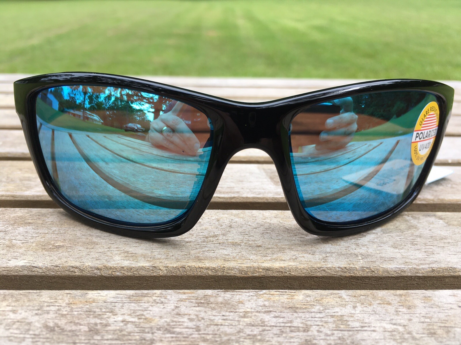 Maxx HD Sunglasses Retro 2.0 Polarized Black Smoke Lens Mirrored Blue 57588