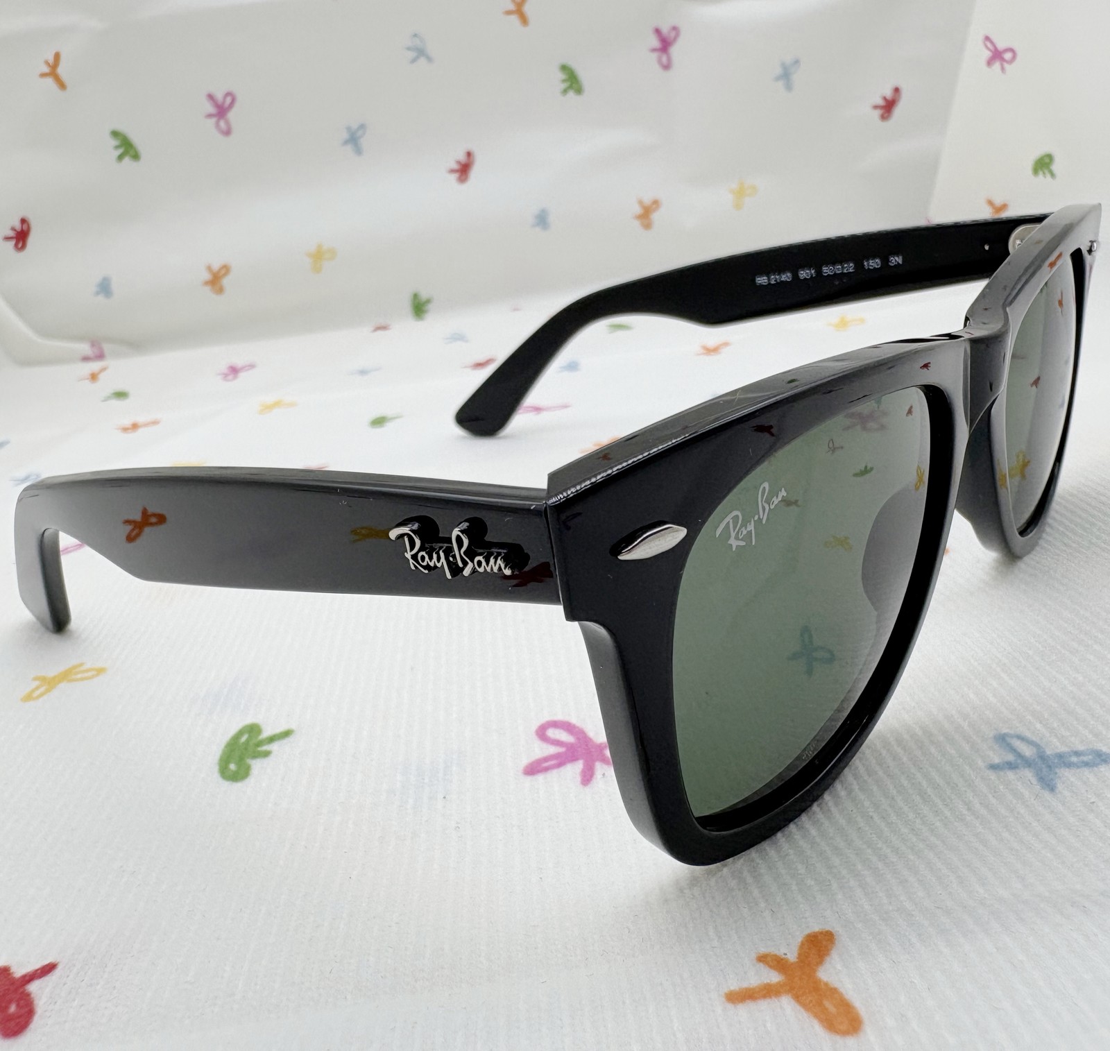 Ray-Ban Sunglasses RB2140 Original Wayfarer Black Frame Green Lenses 50mm Unisex