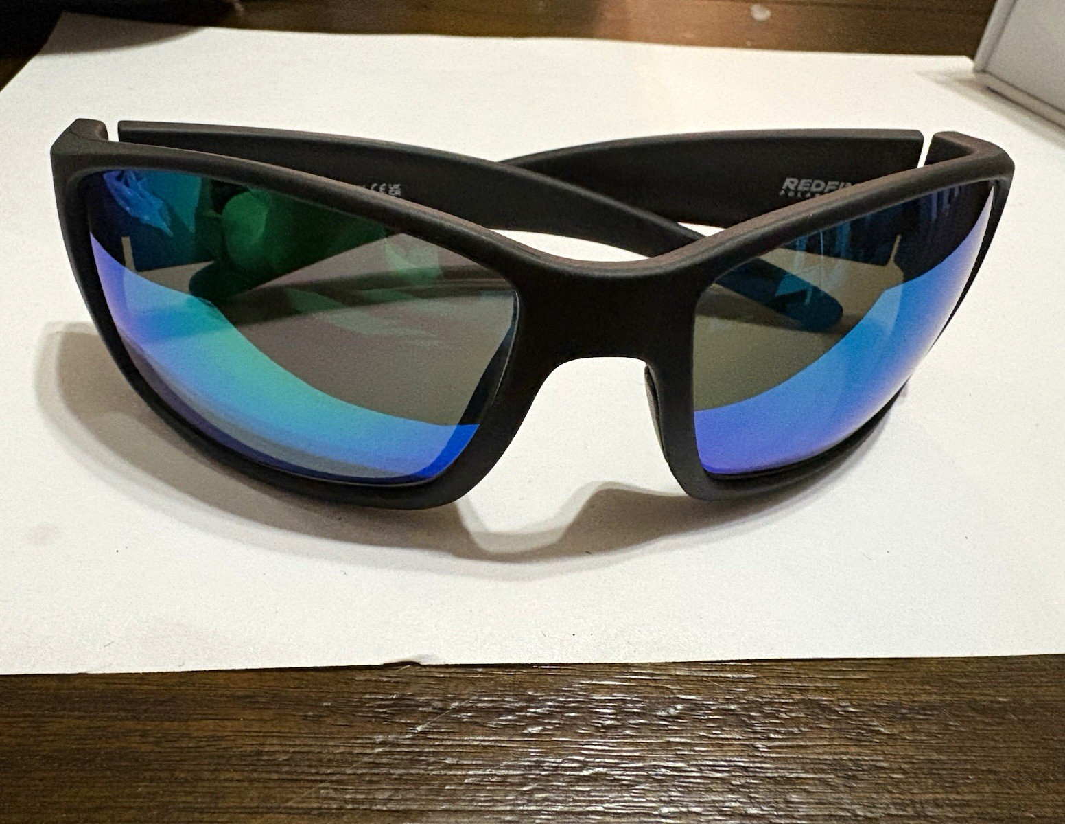 Redfin Polarized Men’s WASSAW Matte Black Mangrove Green Polarized