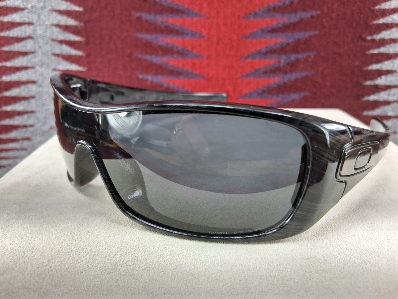 Oakley Antix Black Plaid Frame Grey Lens 26-210 Sunglasses 62□18mm
