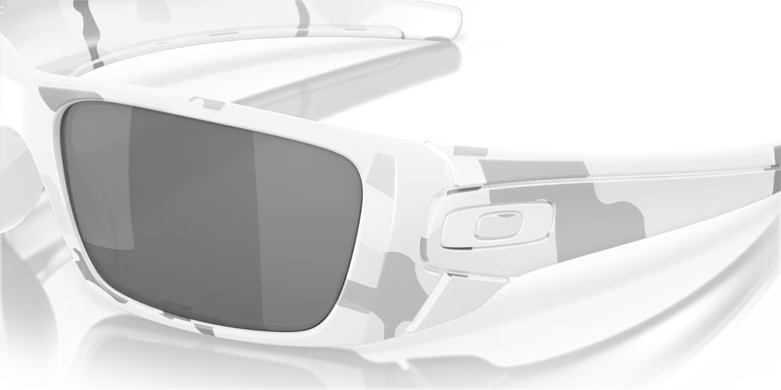 OAKLEY FUEL CELL SUNGLASSES ALPINE WHITE CAMO / BLACK IRIDIUM OO9096-G6