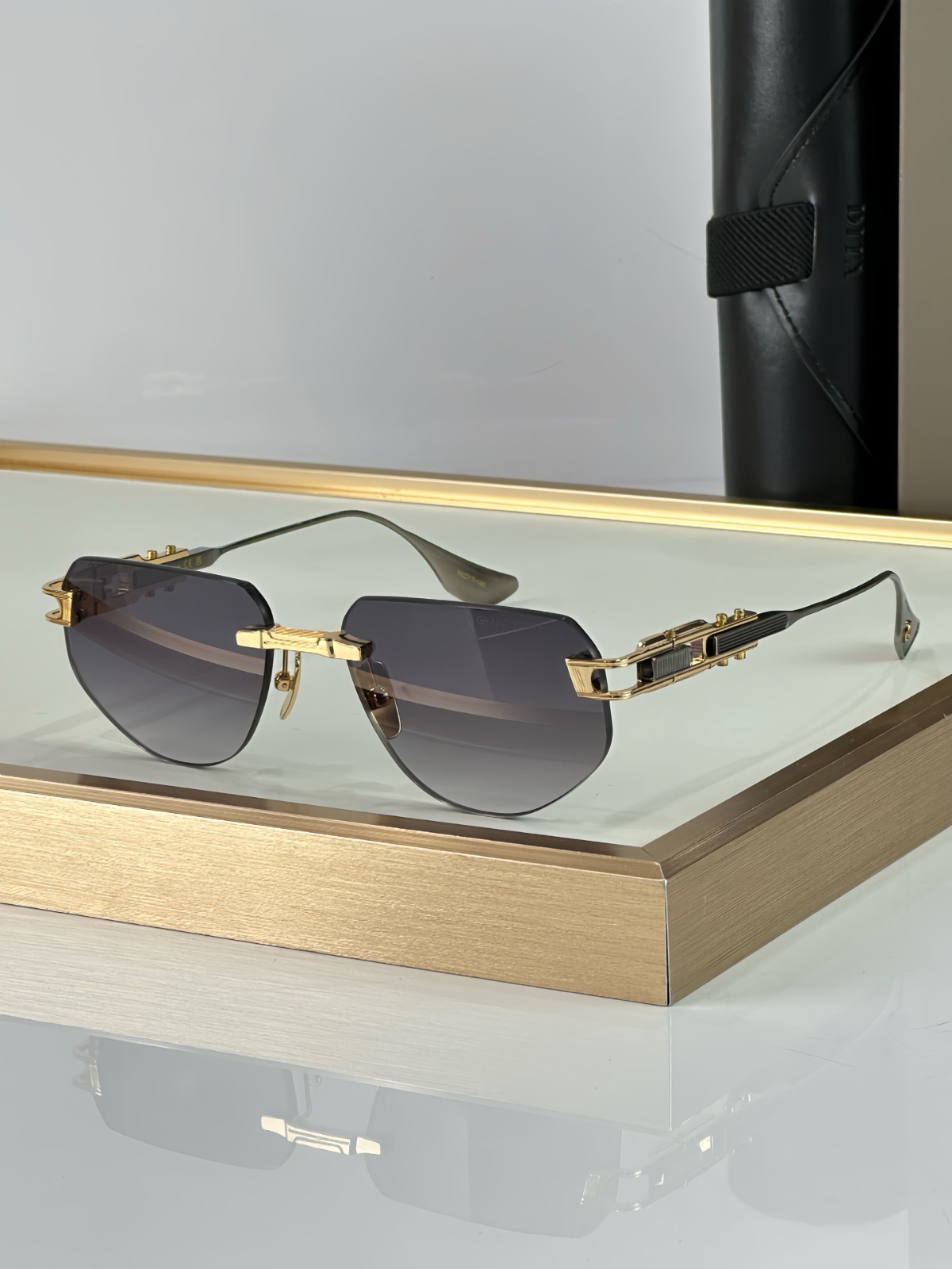 DITA GRAND IMPERYN DTS164 Sunglasses Rimless Luxury 66-17-140mm