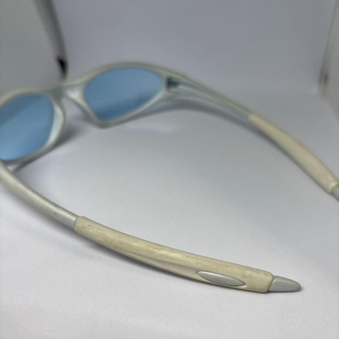 OAKLEY Minute Sunglasses 90s Tech Style Gray-Blue Frame MADE in USA