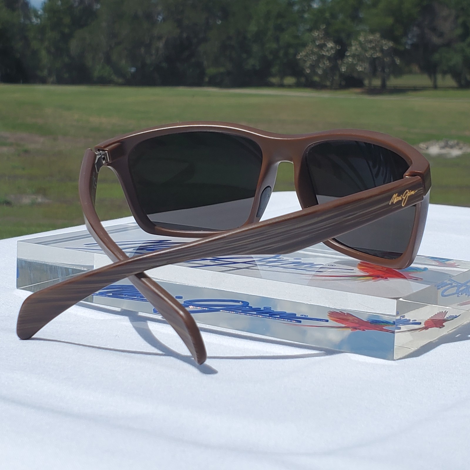 **NEW WRAPS** Maui Jim “MAKOA” 804-25W Matte Brown Woodgrain Frames/Grey Lenses!