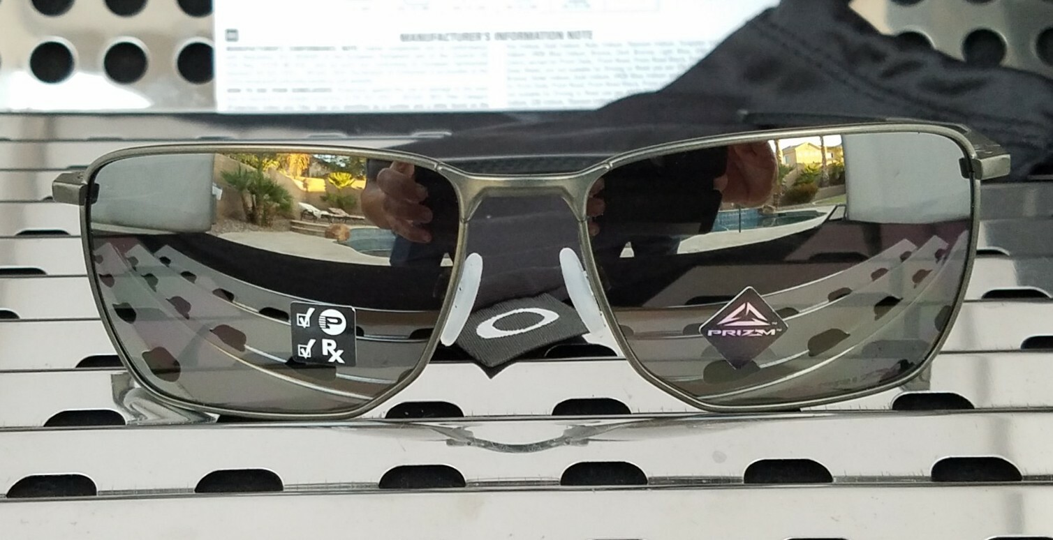 New Oakley EJECTOR Sunglasses 4142-0358 Carbon w/ Prizm Black Polarized