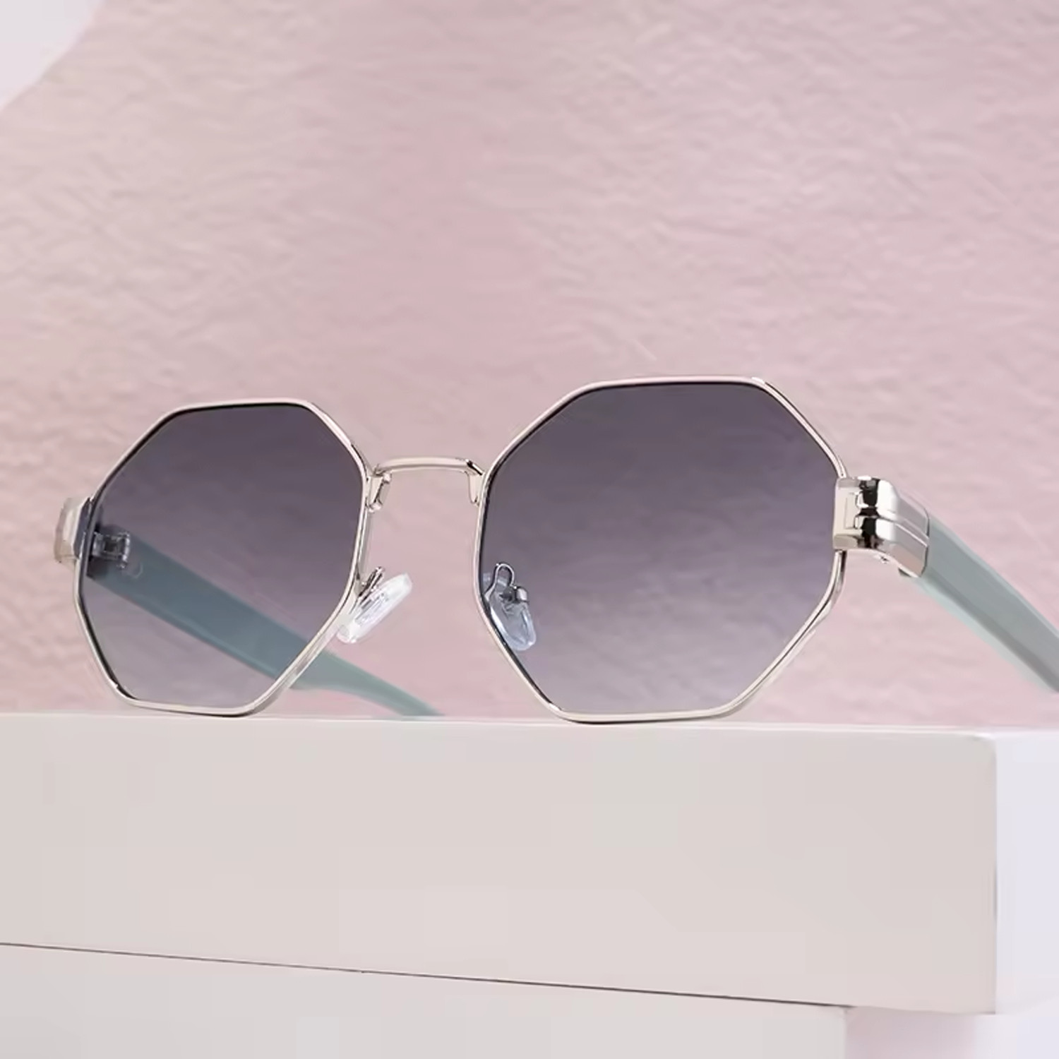 Sunglasses Men Women “Poppy” Metal Frame Octagon Shape Gradient UV400 Polarized
