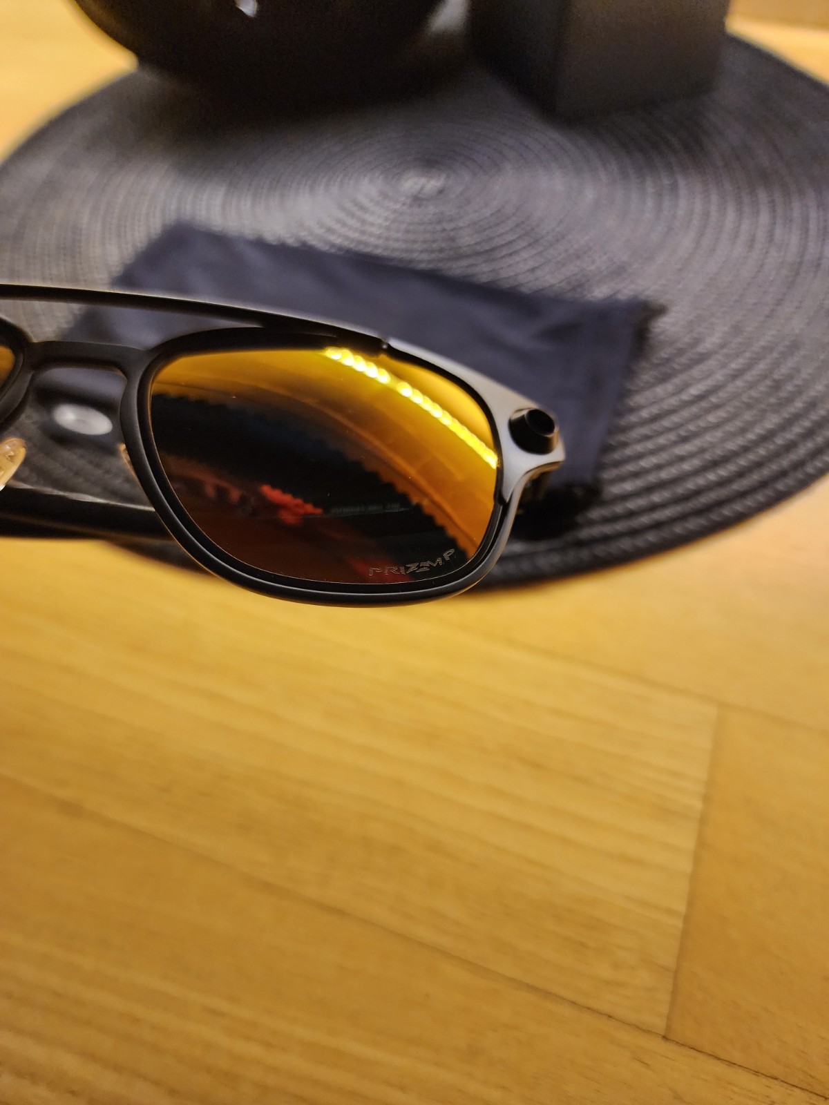 Oakley Coldfuse Black Metal Metal Frame Red Prizm Polarized Lens NEW