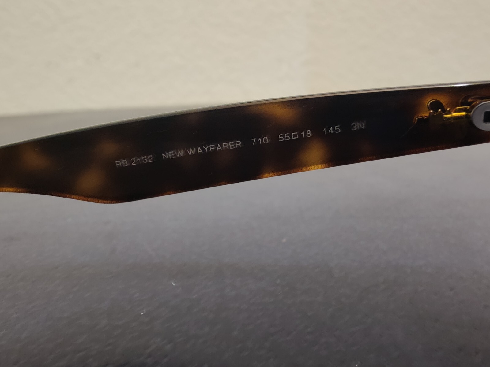 Ray Ban New Wayfarer Classic Sunglasses – Havana Brown – B-15 Lens – RB2132 710