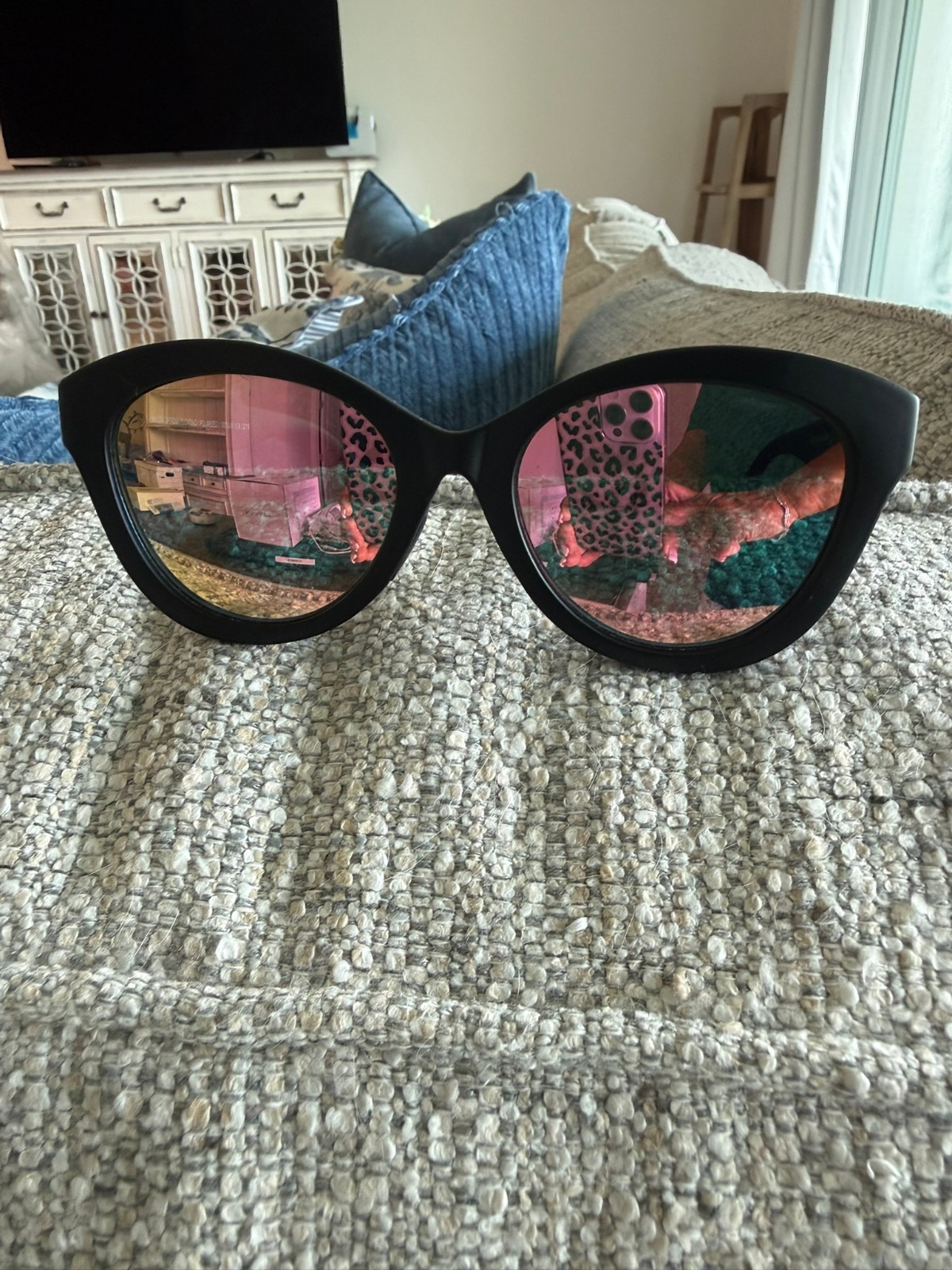 NEW Rheos Faris Floating Polarized Sunglasses – Mirrored Gunmetal Rose – Womens