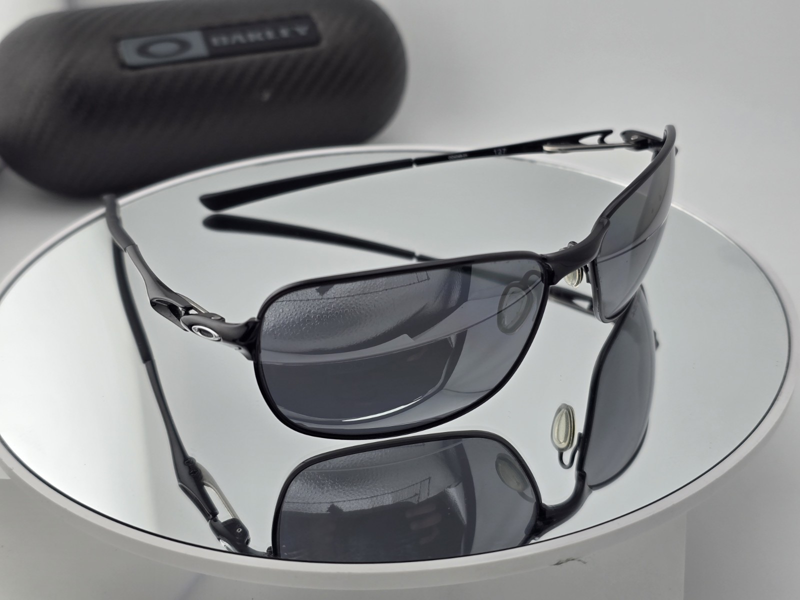Oakley C Wire Sunglasses OO4046-01 Black w/ Gray 61[]16 127mm